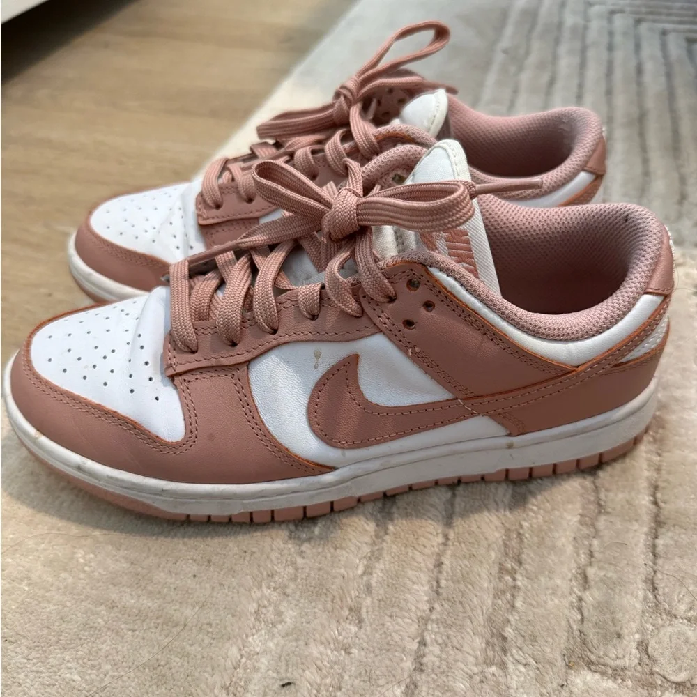 Nike Blush and White Low-Top Sneakers - Picture 3 of 10